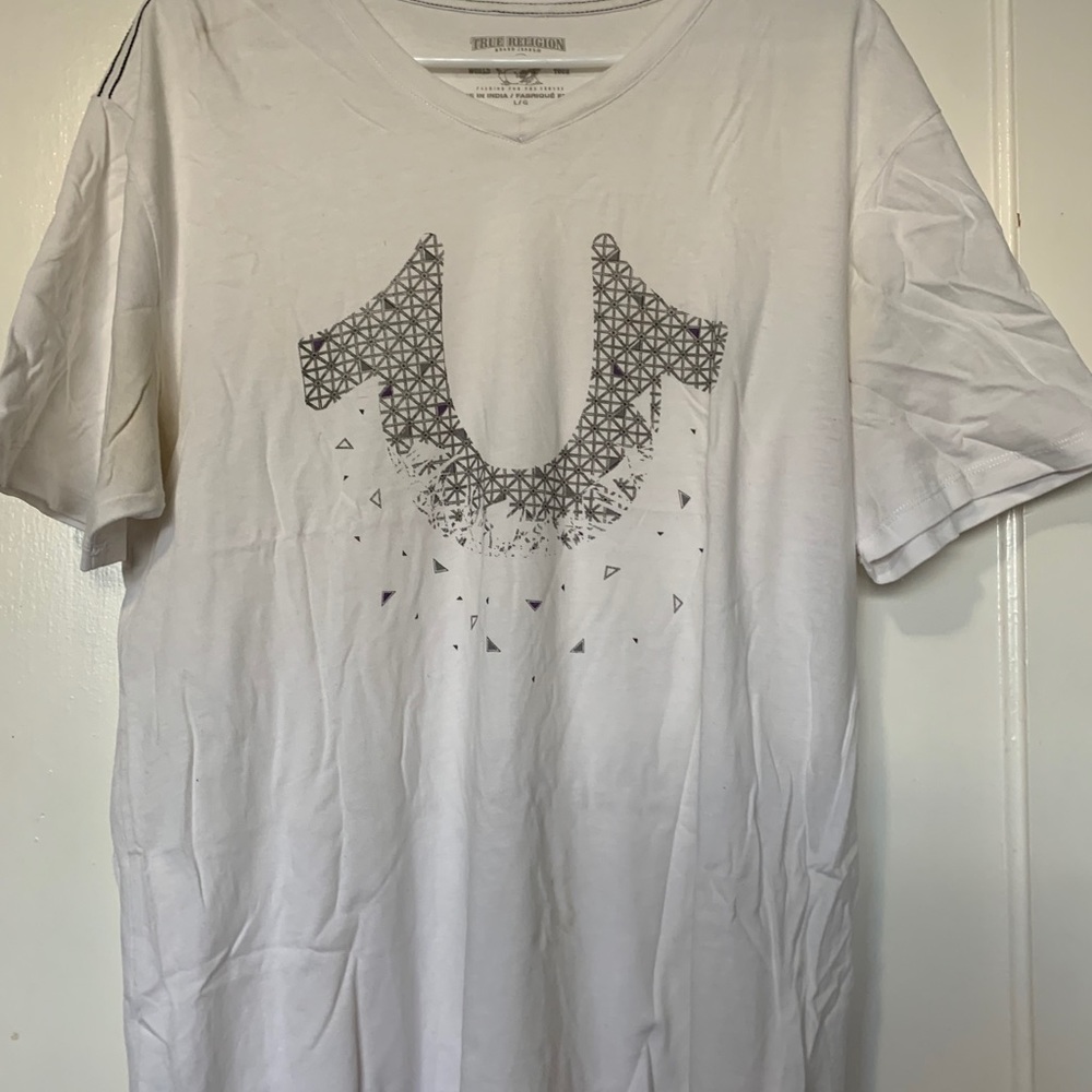 True religion logo tshirt Vneck